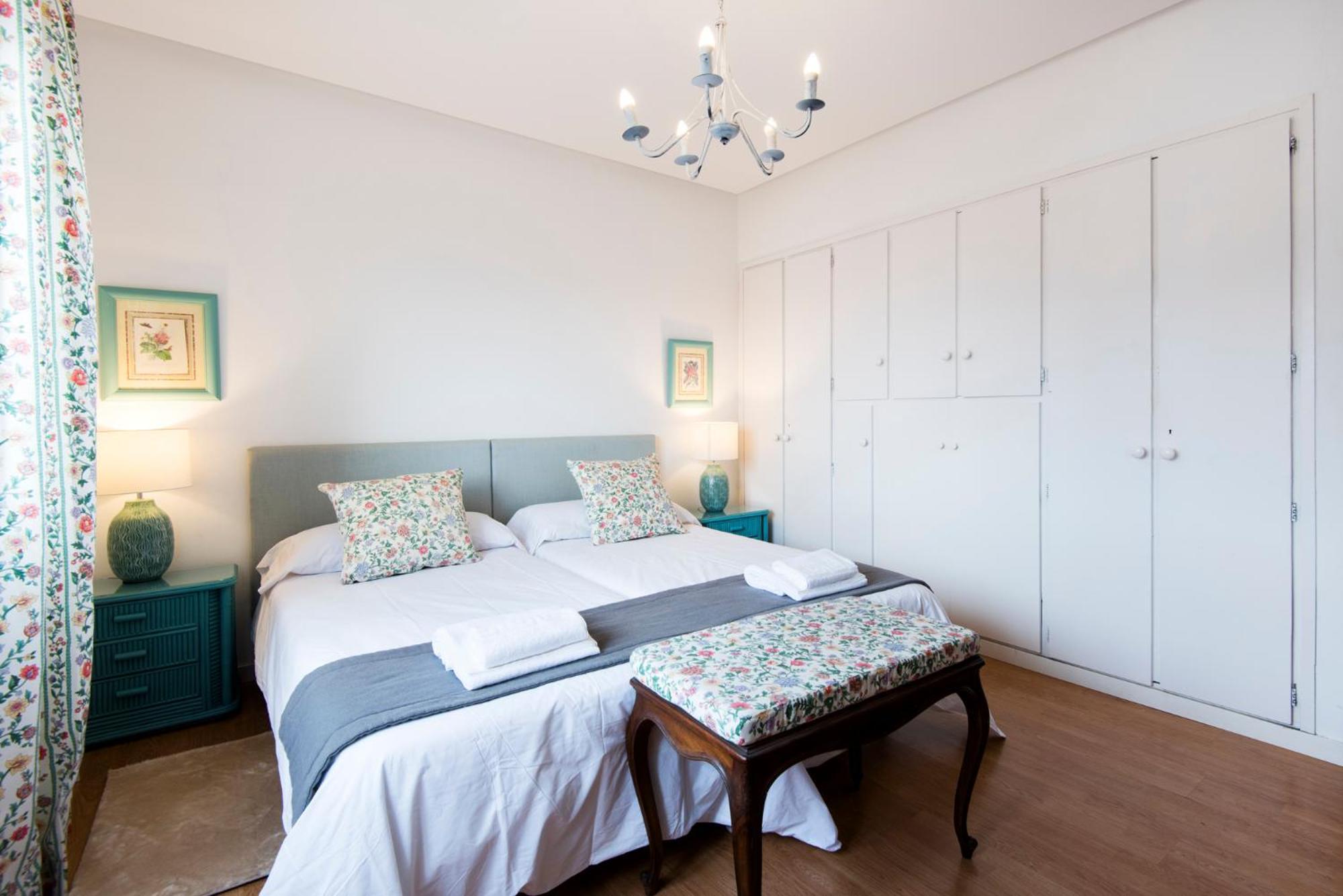 Queen Of The Ocean Villa: Stately Style House With Pool 말라가 외부 사진
