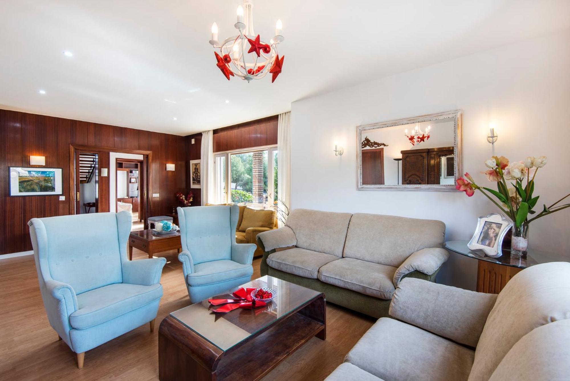 Queen Of The Ocean Villa: Stately Style House With Pool 말라가 외부 사진
