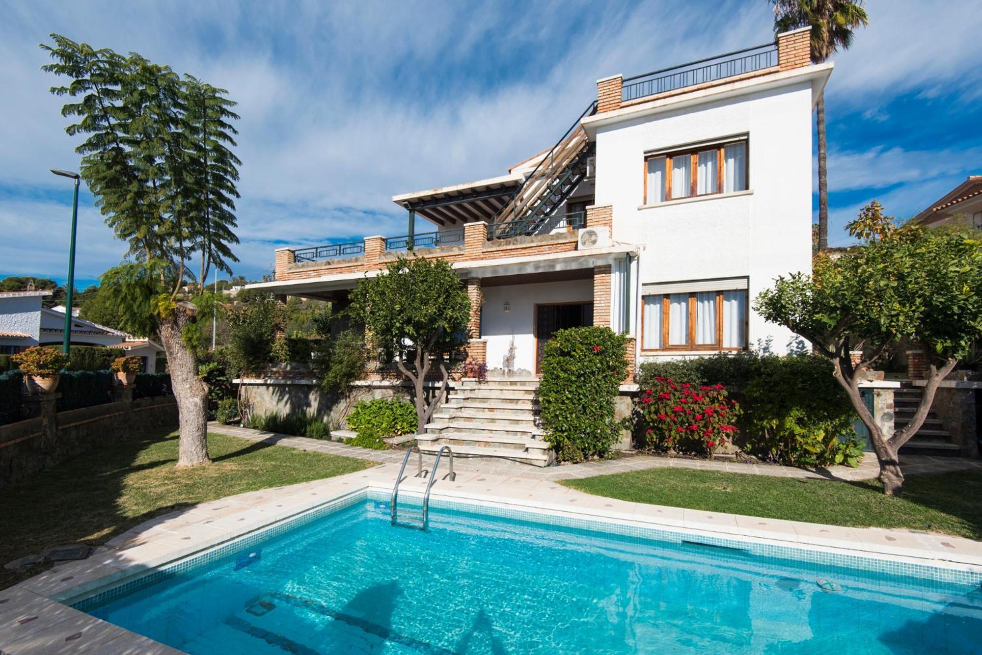 Queen Of The Ocean Villa: Stately Style House With Pool 말라가 외부 사진