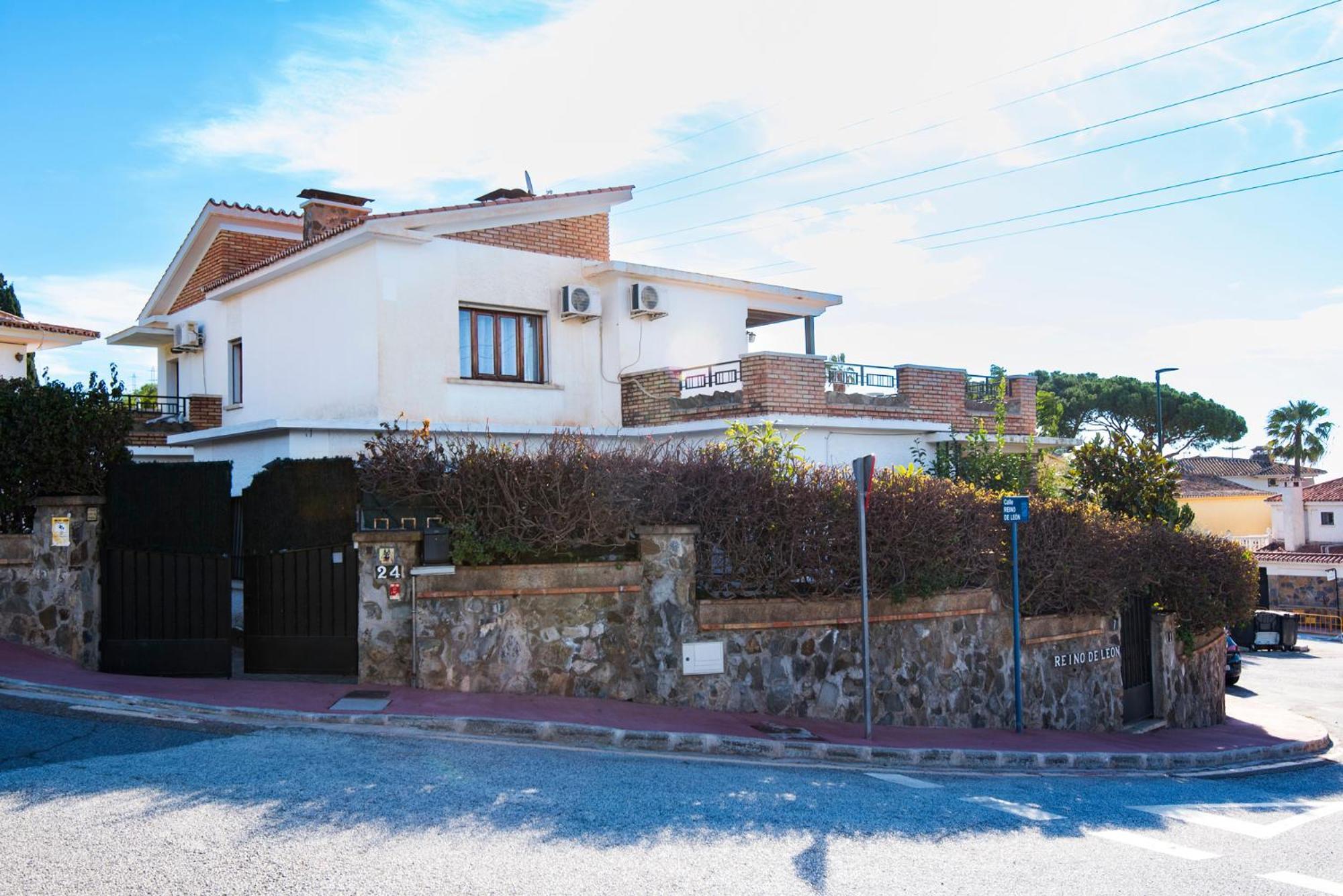 Queen Of The Ocean Villa: Stately Style House With Pool 말라가 외부 사진